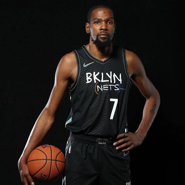 森保一：全队出色防守完成了零封，击败加纳会增强球员的信心（森保一：零封彰显团队防守，战胜加纳将提振球员信心）