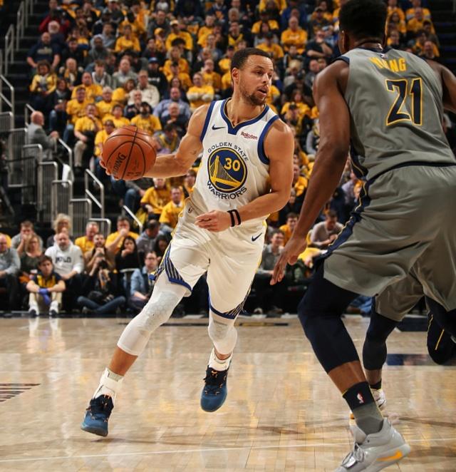 弗罗因德：我们赢得了这1分，绝平体现了球队不服输的精神（弗罗因德：这一分来之不易，绝平诠释球队永不言弃的精神）