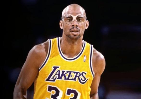 西媒：皇马10名后卫伤了6人，3天后就要对阵曼城（西媒：皇马后防线10人有6人伤停，三天后将迎战曼城）