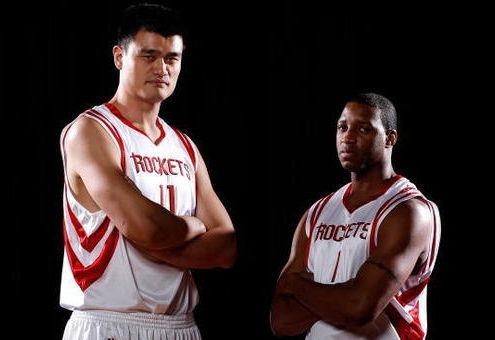 美因茨vs云达不莱梅：李在城、阿米里首发，博尼费斯、菅原由势出战（美因茨对阵不莱梅：李在城、阿米里首发，博尼费斯与菅原由势登场）