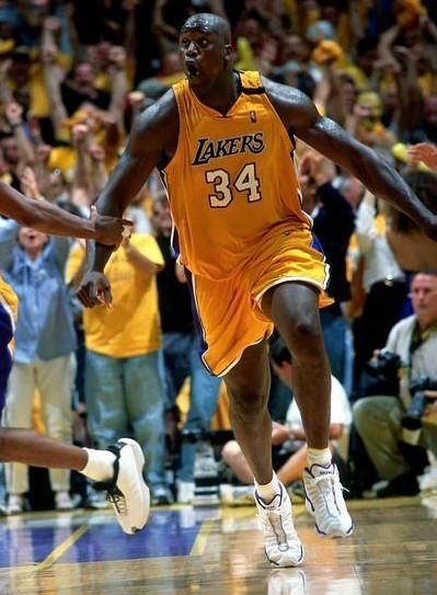 半场：浙江1-1海牛，弗兰克告别战破门，韦林顿-席尔瓦扳平（半场战报：浙江与海牛战成1-1，弗兰克告别战先拔头筹，韦林顿-席尔瓦迅速追平）