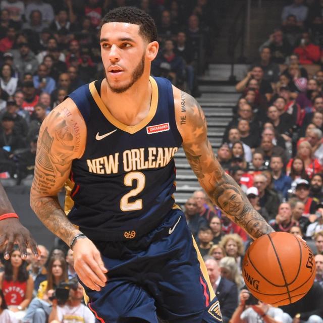 队报盛赞托万：现在他不仅是技术领袖，还是更衣室领袖（队报赞托万：他已是球队技术与更衣室双重领袖）